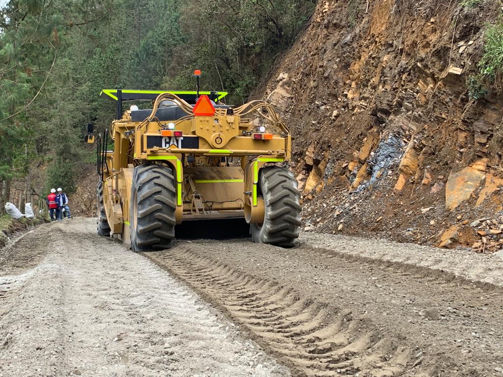 Soil Stabilization with CAT Reclaimer