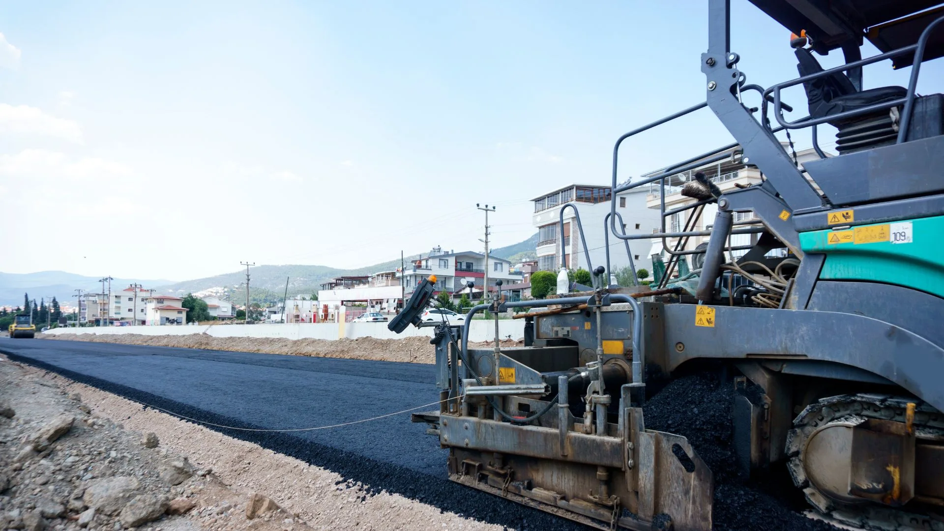 Asphalt Laying by finisher